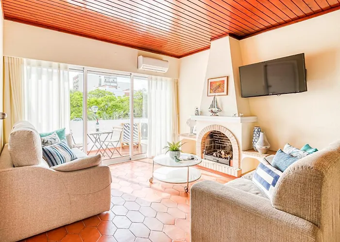 شقة T1 +1 فيلامورا